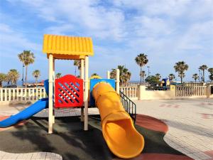 Детская игровая зона в COSTA LAGO BEACH