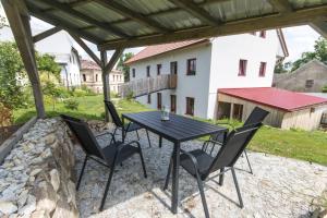 Budova, v ktorej sa apartmán nachádza