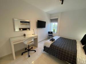 Postel nebo postele na pokoji v ubytování Apartamento Agata 208 Benalmádena 2 hermosas terrazas + 34 fotografií