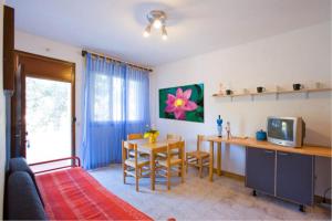 TV a/nebo společenská místnost v ubytování Anna