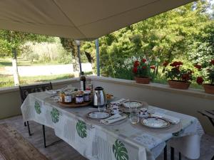 ห้องอาหารหรือที่รับประทานอาหารของ Le Giuncaie - Vigna con alloggio