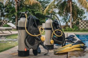 Ocean View Tulamben Dive & Resort内部或周边的泳池