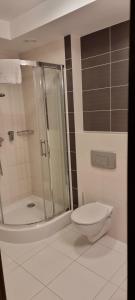 Łazienka w obiekcie Apartament Perła nr 19 nad Jeziorem Pluszne