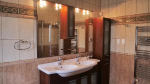 Kúpeľňa v ubytovaní Villa Omega Kefalonia