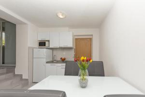 Kuchyňa alebo kuchynka v ubytovaní Apartments M&A