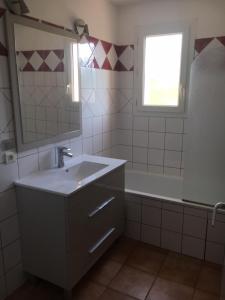 Ένα μπάνιο στο Aquamarine, un lieu zen au coeur de Vaison la Romaine +11 φωτογραφίες