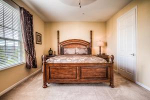 Cama ou camas em um quarto em Luxurious Condo wPrivate Balcony AMAZING View