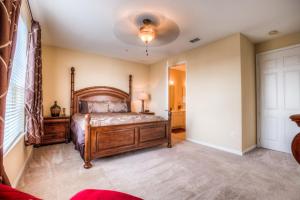 Cama ou camas em um quarto em Luxurious Condo wPrivate Balcony AMAZING View