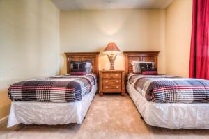 Cama ou camas em um quarto em Luxurious Condo wPrivate Balcony AMAZING View