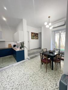Gallery image of Olive Apartment Renovated 2022 in Piraeus