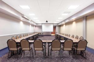 Konferenční prostory v ubytování AmericInn by Wyndham Mankato Event Center near MSU
