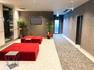 โทรทัศน์และ/หรือระบบความบันเทิงของ HOTEL LiVEMAX PREMIUM Nagoya Marunouchi