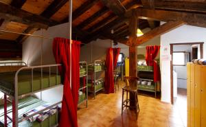 Hostal Rural La Pata de Oca, Torres del Río – Precios ...