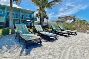 Gallery image of Bungalow Beach Place 4 in Clearwater Beach