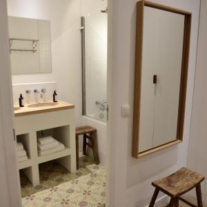 Boetiekhotel Hemelhuys的一间浴室