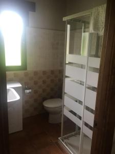Koupelna v ubytování El Llagar de Mon I