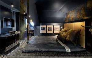 Voodi või voodid majutusasutuse MillView - Luxury 4 Bedroom Penthouse in Cardiff toas