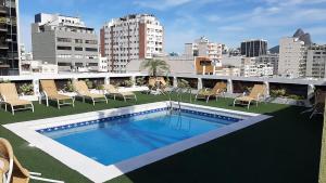 Excelente Apart Hotel Ipanema 내부 또는 인근 수영장