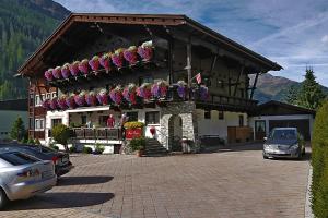 Fotografie z fotogalerie ubytování Haus Angela v destinaci Sankt Jakob in Defereggen