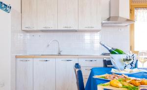 Köök või kööginurk majutusasutuses Apartment Mikao - Torre Pali