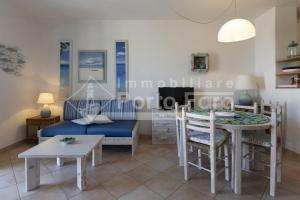 Posedenie v ubytovaní 2 PINETA - Ampio quadrilocale sulla spiaggia di Porto Faro
