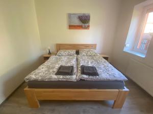Postel nebo postele na pokoji v ubytování Vila dům Emma + 37 fotografií