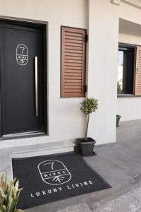 Certifikát, ocenenie alebo iný dokument vystavený v ubytovaní 7Rizes Luxury Living