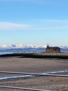 Galeriebild der Unterkunft fabulous sea views and sunsets in Morecambe