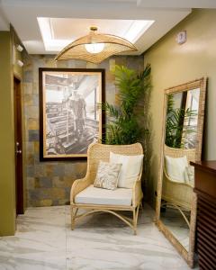 Gallery image of Hotel Herencia 625 in Daraga