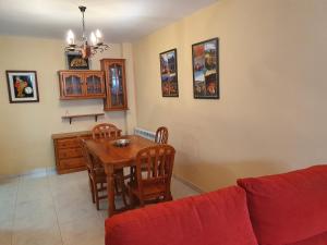 A seating area at Apartamento Casa Go Még 7 kép