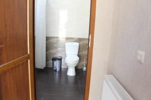Baðherbergi á Hotel Rabati