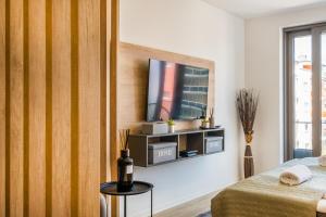 Posteľ alebo postele v izbe v ubytovaní MyFlat Coral Premium Suite