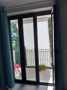 A balcony or terrace at Un passo dal mare - Guest House