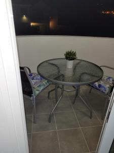 Ein Balkon oder eine Terrasse in der Unterkunft Heva Home