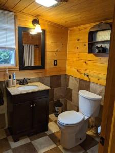 Gallery image of Woodard Cabin in Cullowhee