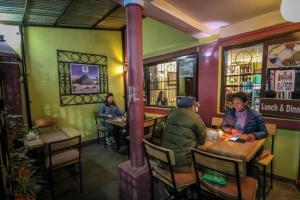 Επισκέπτες που μένουν στο Hotel Yala Peak