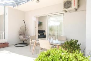 Posedenie v ubytovaní LUXURY APARTMENT MEJE