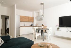 Kuchyňa alebo kuchynka v ubytovaní LUXURY APARTMENT MEJE