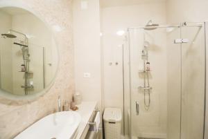 Kúpeľňa v ubytovaní LUXURY APARTMENT MEJE