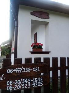 Afbeelding uit fotogalerij van Kazsimér Vendégház in Erdőhorváti +37 foto's