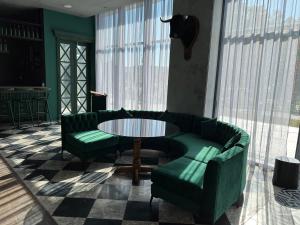 Predel za sedenje v nastanitvi Occidental Tanger