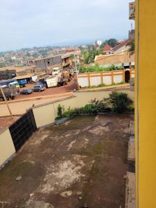 Galeriebild der Unterkunft Hôtel Altitel in Bafoussam + 54 Fotos