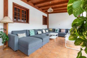 Część wypoczynkowa w obiekcie Chozo del viejo - Peaceful country Villa in La Antigua