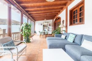 Część wypoczynkowa w obiekcie Chozo del viejo - Peaceful country Villa in La Antigua