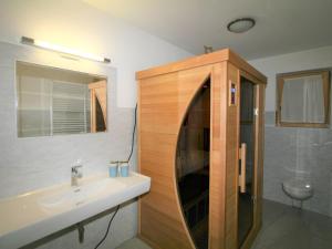 Kép Apartment Klocker by Interhome szállásáról Hainzenbergben a galériában