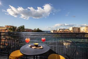 A balcony or terrace at SorrentoVibes - Amazing Home with terrace & view Sorrento Center