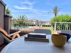 Fotografia z galérie ubytovania MAURICI BJ2 - Apartamento en Empuriabrava con piscina comunitaria v destinácii Empuriabrava