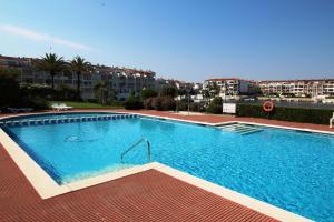 Fotografia z galérie ubytovania MAURICI BJ2 - Apartamento en Empuriabrava con piscina comunitaria v destinácii Empuriabrava