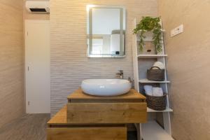 Kúpeľňa v ubytovaní Apartman Sisters - FREE parking + 37 fotografií