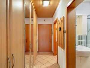 Koupelna v ubytování Apartment Holiday-1 by Interhome